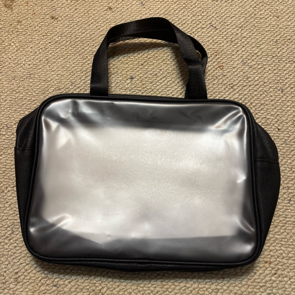 Toiletry Bag - Size Large - Picture 3 of 6